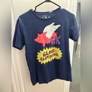 Glamour Kills T-Shirt  Size Small